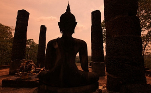 宽见法师:听闻佛法,把上师当做佛吗? 宽见法师:听闻佛法,把上师当做佛吗?